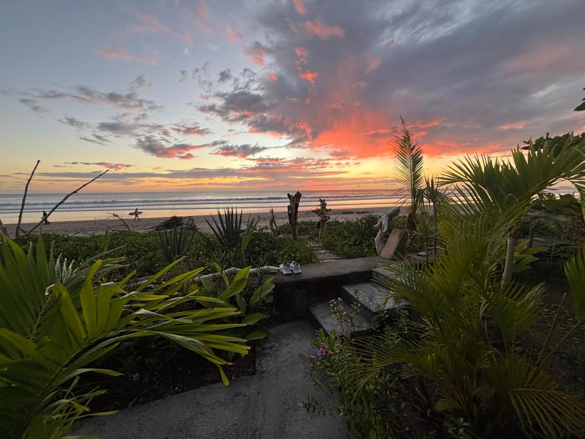 Stella Mar Oceanfront Hotel Popoyo Bagian luar foto