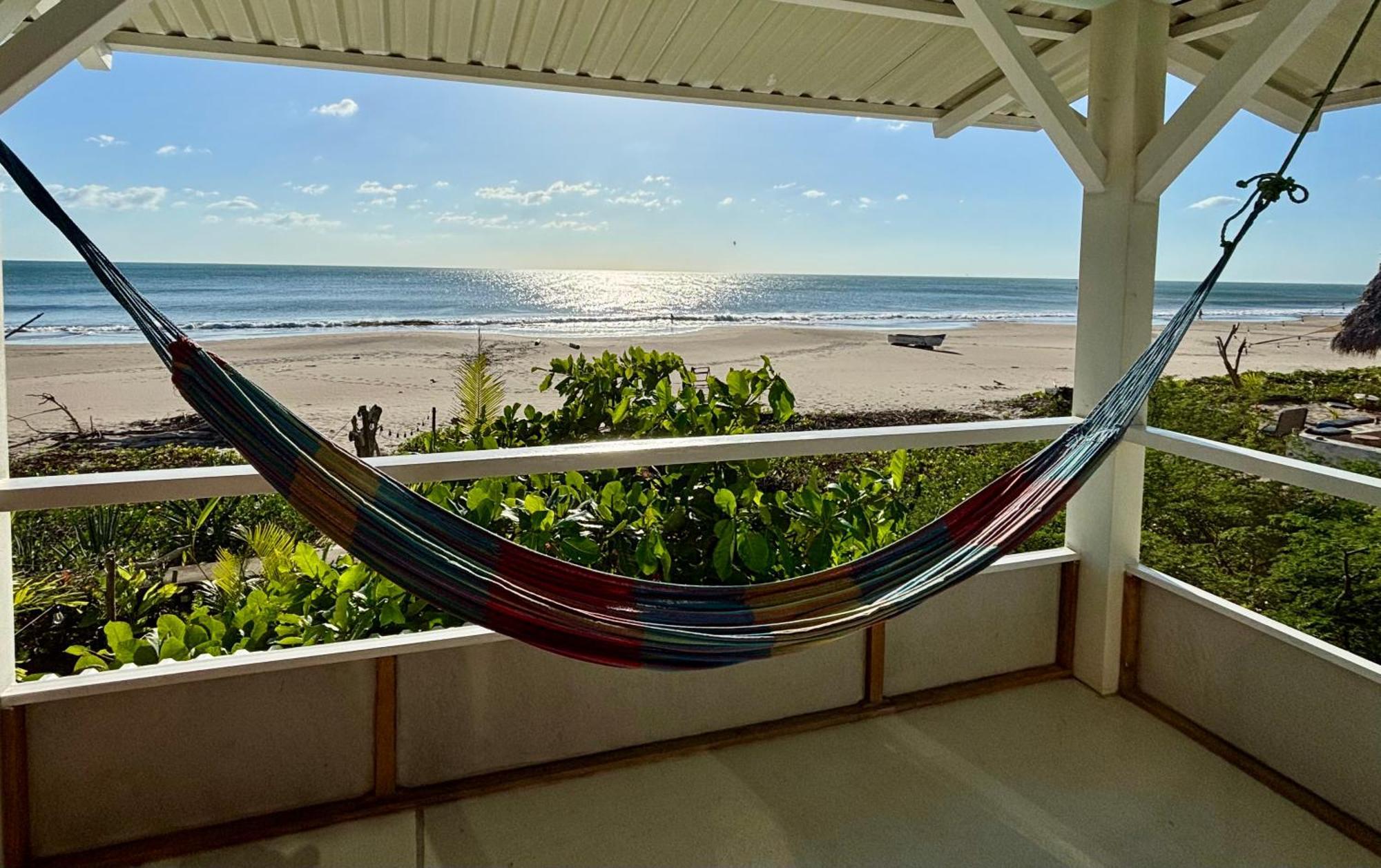 Stella Mar Oceanfront Hotel Popoyo Bagian luar foto